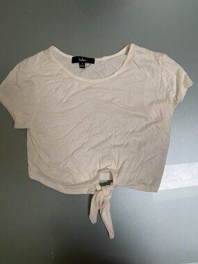 Lulus cream-colored tie-front crop top
